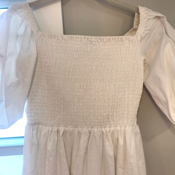 White express dress - Picture 4 of 4